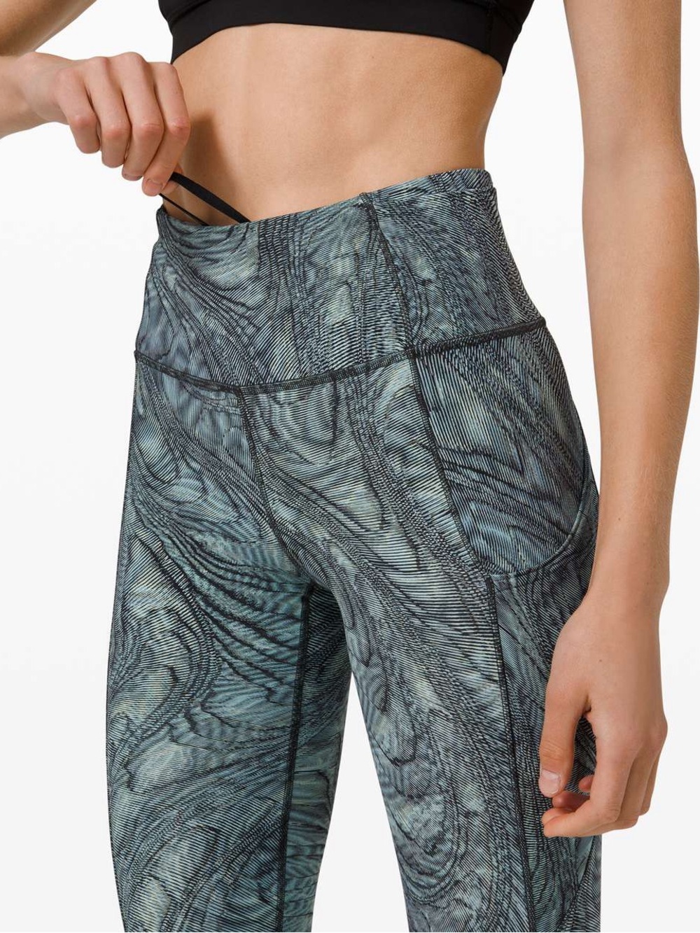 Lululemon Fast & Free High-Rise Tights Dimensional Icing Blue Multi - Size 6”